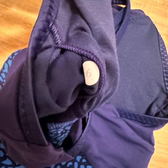 Lululemon Clip-In Long Line Bra
Miss Mosaic Lakeside Blue Hero Blue / Hero Blue - Picture 8 of 8